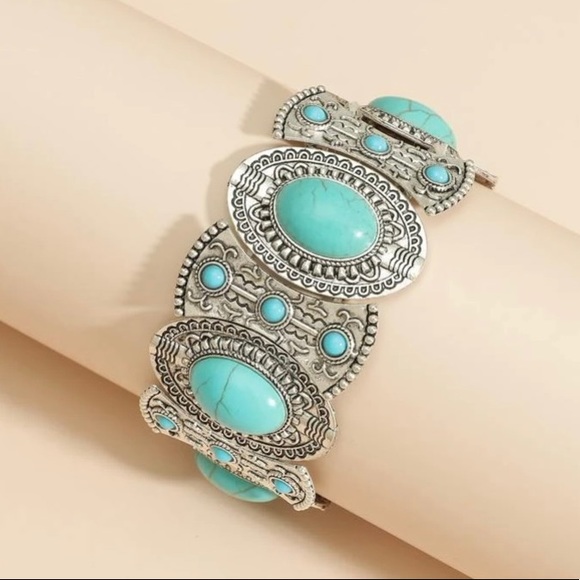 NEW! Boho vibe /Antique silver/ turquoise wide bracelet - Picture 2 of 3